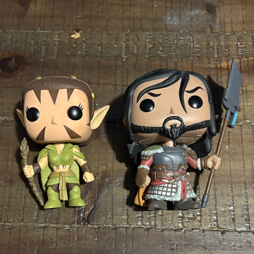 Funko Pop! Magic the Gathering #04 Nissa Ravane #11 Sarkhan Vol. loose no boxes
